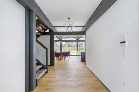 10 Manor Place, Chislehurst, BR7 5QH