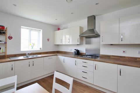 3 bedroom house for sale, Jellicoe Drive, Southampton SO31