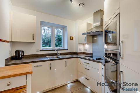 2 bedroom apartment for sale, Oak Tree Court, Smallhythe Road, Tenterden