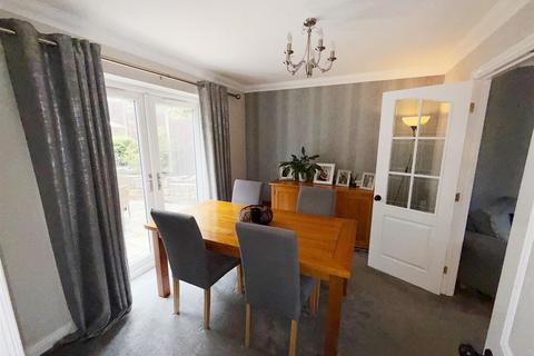 4 bedroom detached house for sale, Queensbury Close, Sharples,  Bolton
