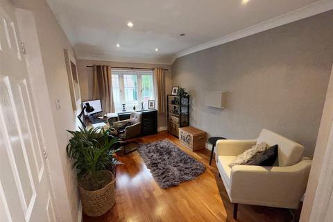 4 bedroom detached house for sale, Queensbury Close, Sharples,  Bolton