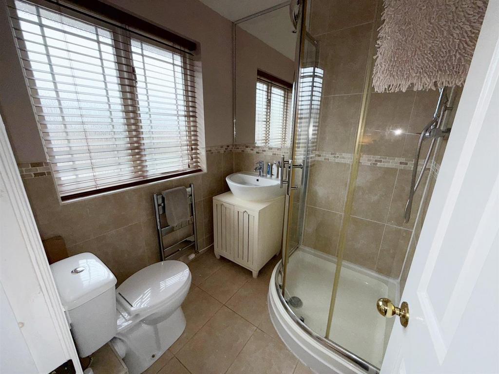 Ensuite.jpg
