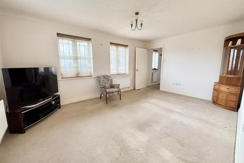 2 bedroom apartment for sale, Benjamin Road, Poole BH15