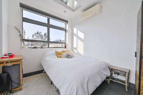 65a - 65b Northchurch Road, London, N1 3NU