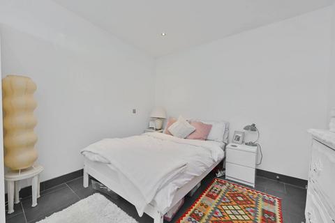 65a - 65b Northchurch Road, London, N1 3NU