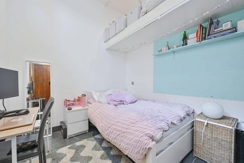 65a - 65b Northchurch Road, London, N1 3NU