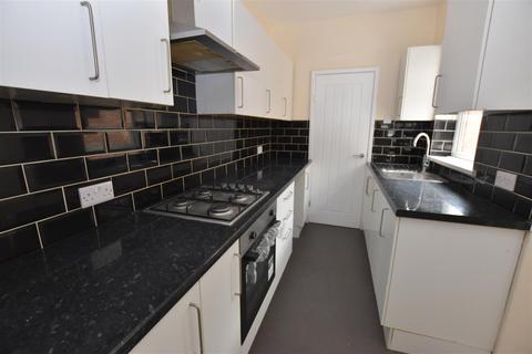 2 bedroom terraced house for sale, Alaska Street, Hull