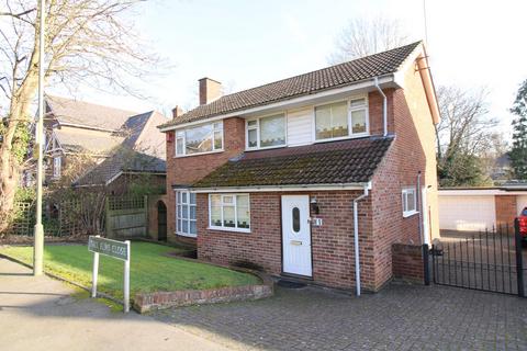 4 bedroom detached house for sale, Tall Elms Close, Bromley, BR2