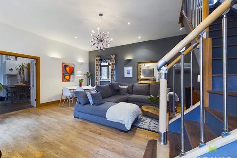 2 bedroom detached house for sale, Green Lane, St. Martins