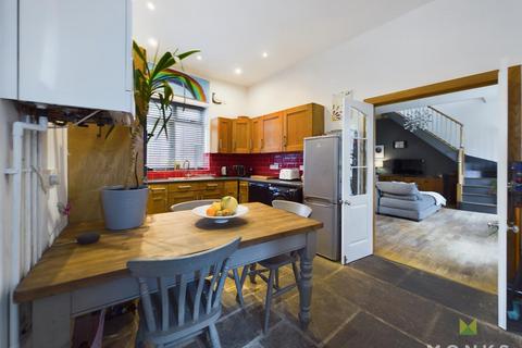 2 bedroom detached house for sale, Green Lane, St. Martins