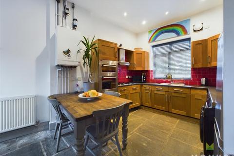 2 bedroom detached house for sale, Green Lane, St. Martins