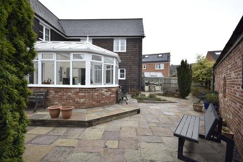 26 Kings Croft, Long Ashton, Bristol, BS41 9EE
