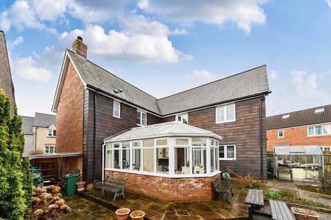 26 Kings Croft, Long Ashton, Bristol, BS41 9EE