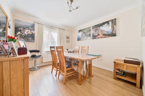 26 Kings Croft, Long Ashton, Bristol, BS41 9EE