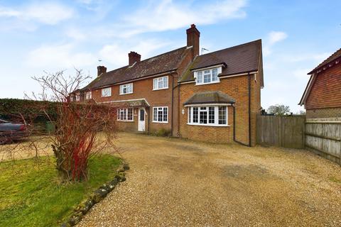 4 bedroom semi-detached house for sale, Cottenden Road, Stonegate, TN5