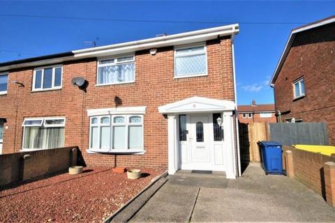 3 bedroom semi-detached house to rent, Rubens Avenue, South Shields