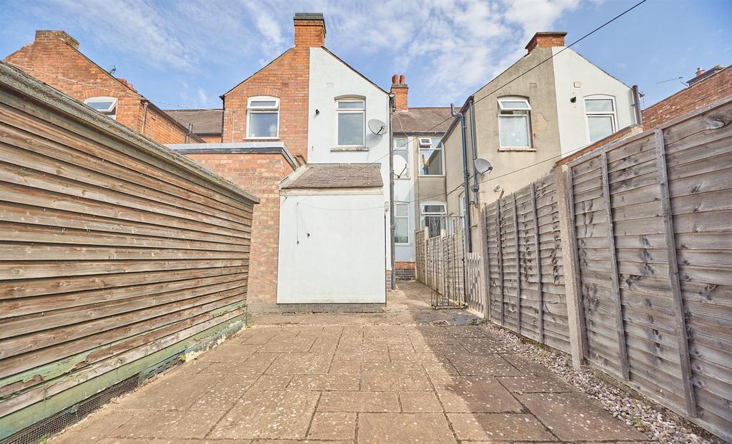 Clarendon Road 7.jpg