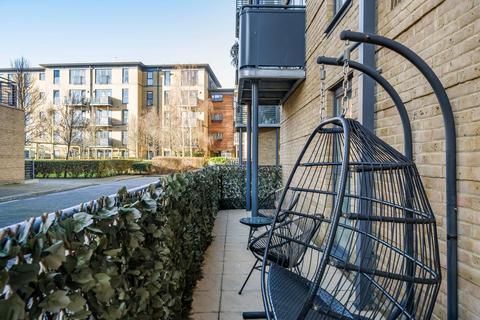 1 bedroom apartment for sale, Spa Road, London, SE16