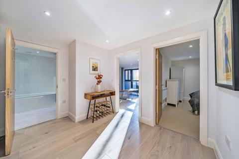 1 bedroom apartment for sale, Spa Road, London, SE16