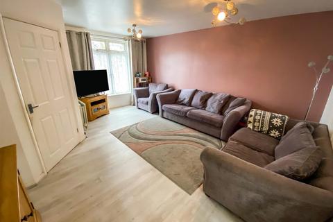 26 Bartlett Way, Poole, BH12 4FD