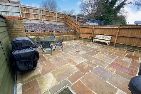 26 Bartlett Way, Poole, BH12 4FD