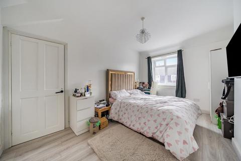 2 bedroom terraced house for sale, Overdown Road, Catford