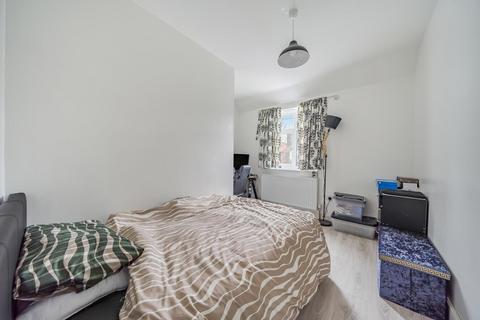 83 Overdown Road, London, SE6 3ET