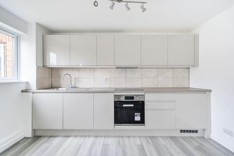 1 bedroom flat for sale, John Silkin Lane, London, SE8