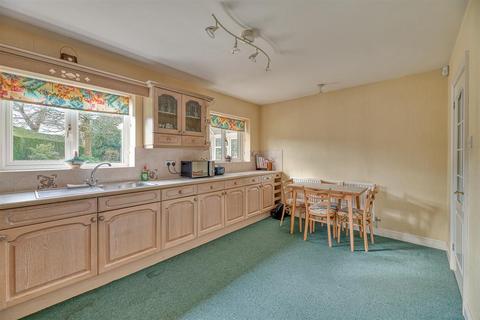 9 Birchways, Appleton, Warrington, WA4 5DQ