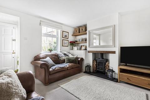 6 Blays Lane, Englefield Green, Egham, TW20 0PH