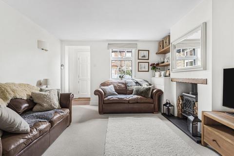 6 Blays Lane, Englefield Green, Egham, TW20 0PH