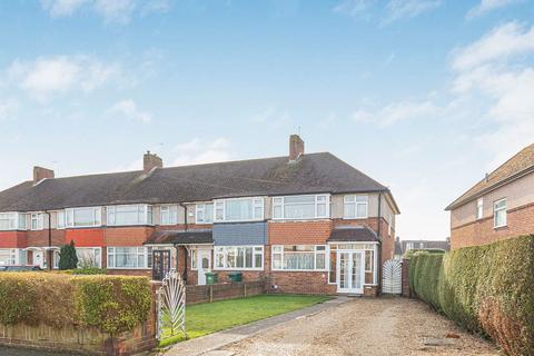 3 bedroom end of terrace house for sale, Dane Road, Ashford, TW15