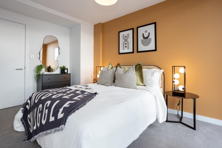 2nd Bedroom