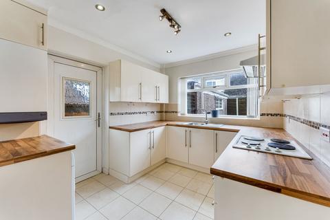 118 Ashton Road, Golborne, Warrington, WA3 3UX
