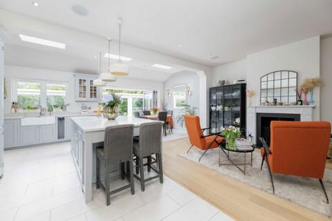 4 bedroom semi-detached house for sale, Mostyn Road, London SW19
