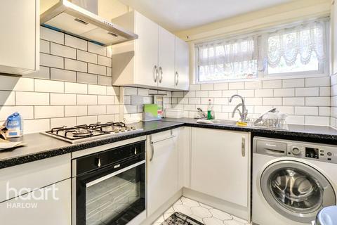 3 bedroom terraced house to rent, Canons Brook, HARLOW