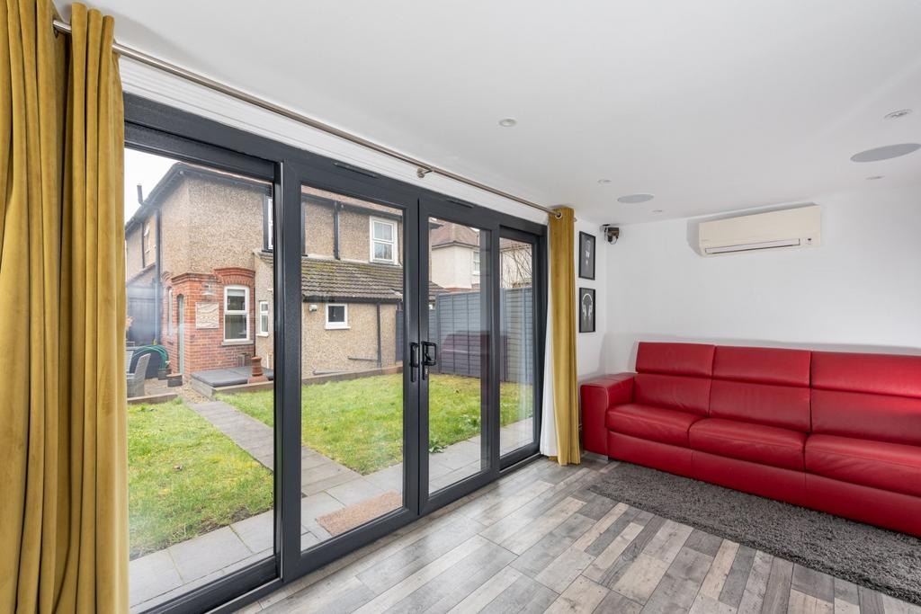 Garden Room