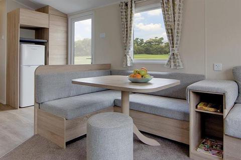 3 bedroom lodge for sale, Whitecliff Bay Holiday Park Willerby Lymington, Bembridge PO35