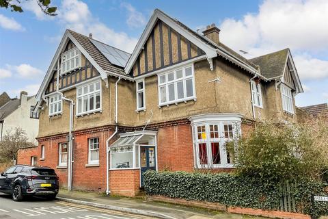 5 bedroom semi-detached house for sale, Goddington Road, Strood, Rochester, Kent