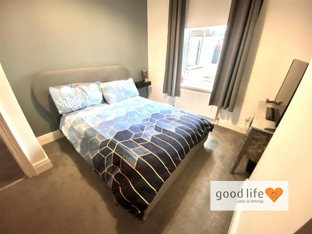 20250212 140400293 i OS85sydenhamterrace.jpg