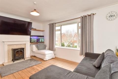 2 bedroom flat for sale, Shaftesbury Road, Rustington BN16