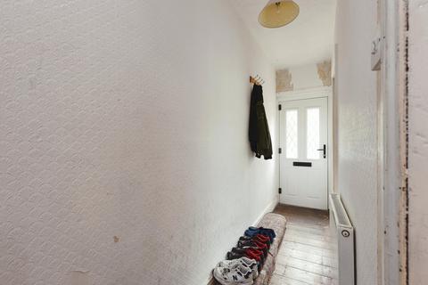 63 Armscroft Road, Gloucester, GL2 0SJ