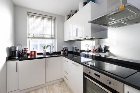 1 bedroom flat for sale, Ebury Street, London SW1W