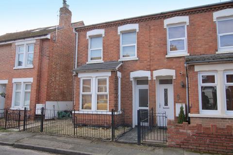 3 bedroom semi-detached house for sale, Armscroft Road, Gloucester