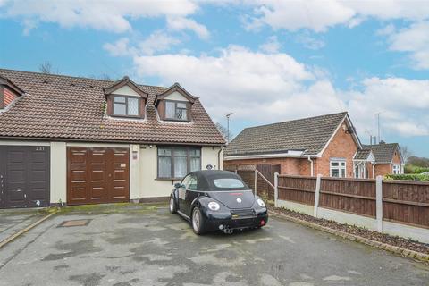 3 bedroom semi-detached house for sale, Ingrave Road, Brentwood