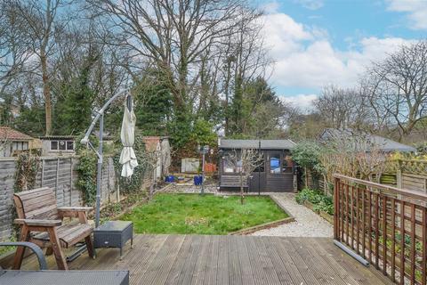 3 bedroom semi-detached house for sale, Ingrave Road, Brentwood