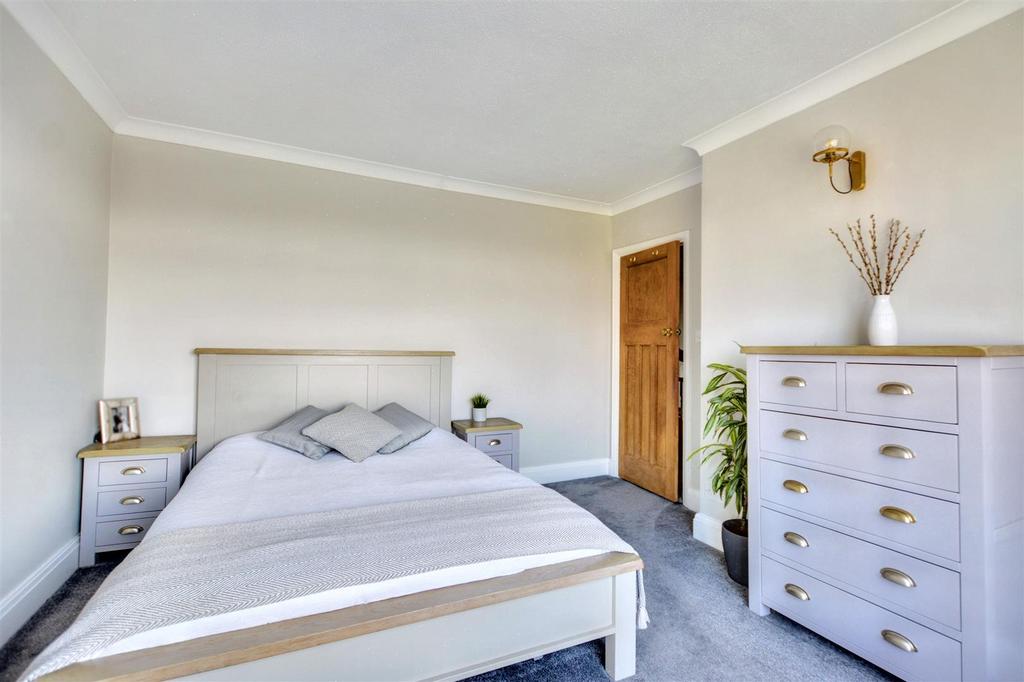 Bedroom 1 2.jpeg