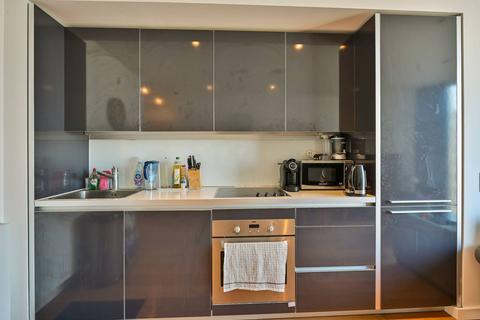 2 bedroom flat for sale, Walworth Road, Elephant and Castle, London, SE1