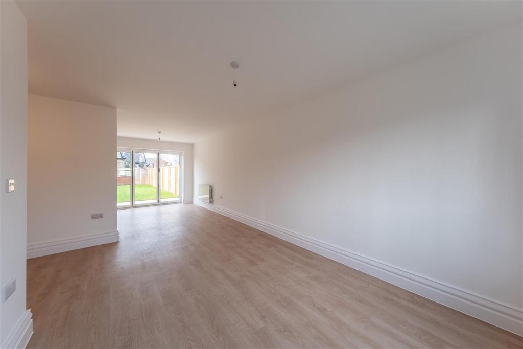 94 and 96 Pipers Lane-051.jpg