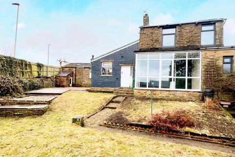 3 bedroom detached house to rent, Moor Foot Lane, Cononley, Keighley, North Yorkshire, BD20